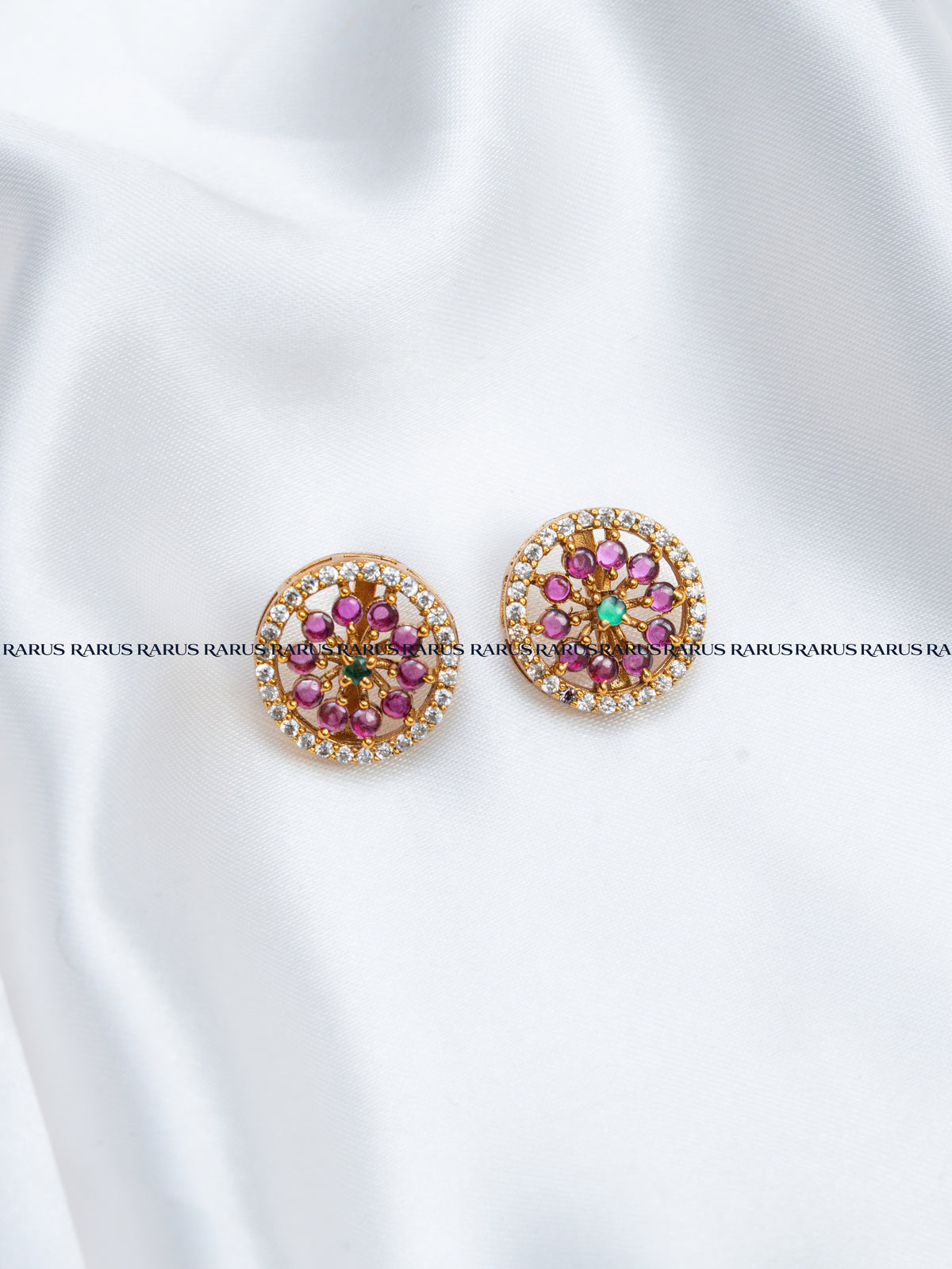 Multicolor Stone Studded Gold Polish Necklace Set with Matching Studs